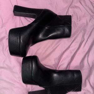 F21 Platform Leather Boots
